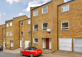 4 bedroom townhouse for sale - Rochelle Close, London, SW11