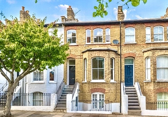 2 bedroom maisonette for sale - Bennerley Road, London, SW11