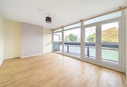 3 bedroom apartment for sale - Bolingbroke Walk, London, SW11 - Property View 2