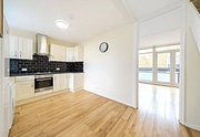 3 bedroom apartment for sale - Bolingbroke Walk, London, SW11 - Property View 3