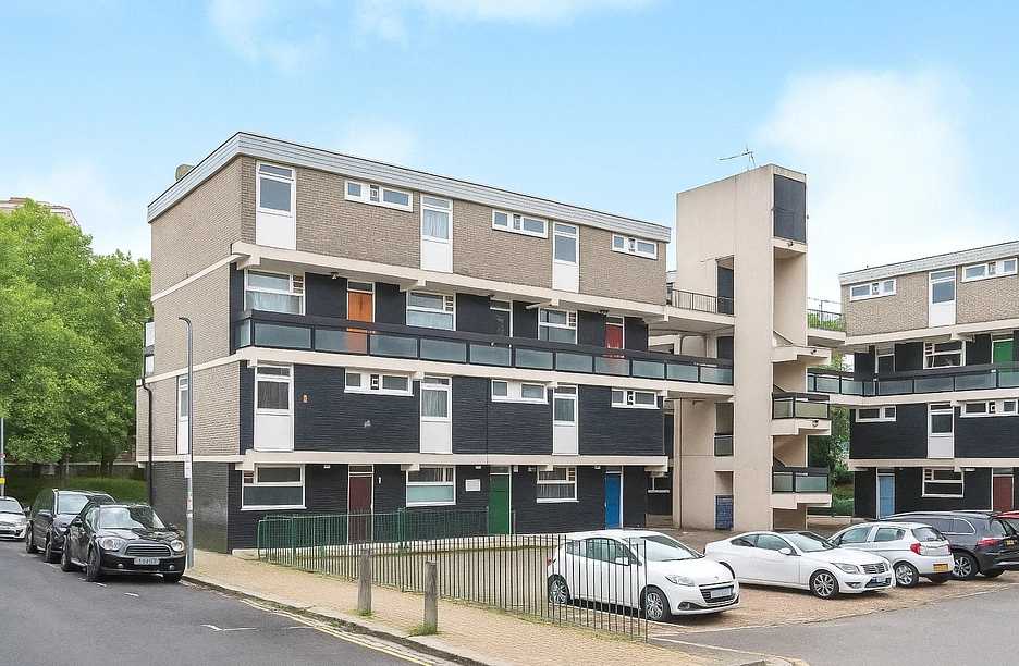 3 bedroom apartment for sale - Bolingbroke Walk, London, SW11