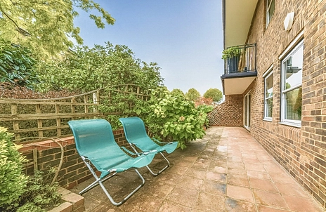 3 bedroom apartment for sale - Paveley Drive, Morgans Walk, Battersea., SW11 - Property View 3
