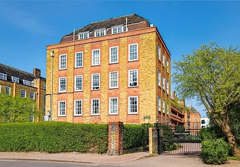 3 bedroom duplex for sale - Winfield House, Vicarage Crescent, London, SW11 - Property View 1