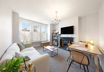 2 bedroom apartment for sale - Edgeley Road, London, SW4 - Property View 1