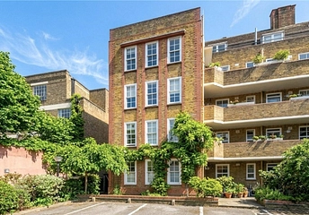 2 bedroom apartment for sale - Eaton House, Vicarage Crescent, London, SW11 - Property View 1