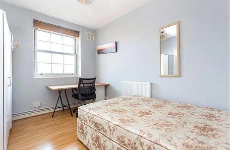 3 bedroom apartment for sale - Worsopp Drive, London, SW4