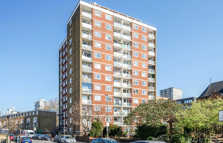 2 bedroom apartment for sale - Battersea High Street, London, SW11