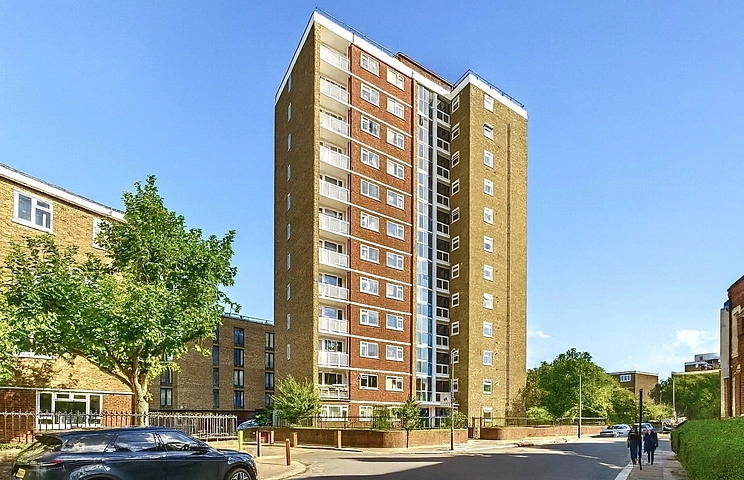 2 bedroom apartment for sale - Battersea High Street, London, SW11 - Property View 1