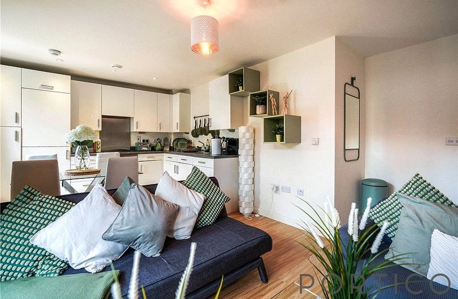 1 bedroom apartment for sale - Latchmere Street, London, SW11