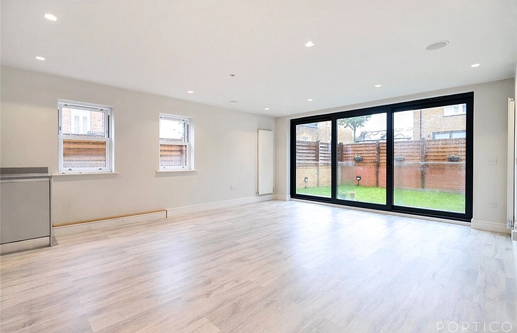 3 bedroom apartment for sale - Lordship Lane, London, SE22 - Property View 1