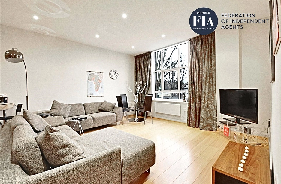 2 bedroom apartment for sale - Bromyard Avenue, London, W3