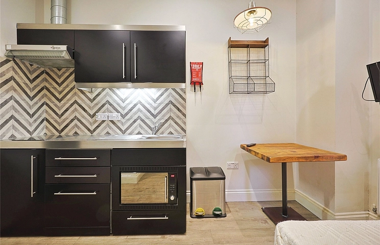 studio to rent - Station Terrace, 41A Bramley Road, London, W10 - Property View 1