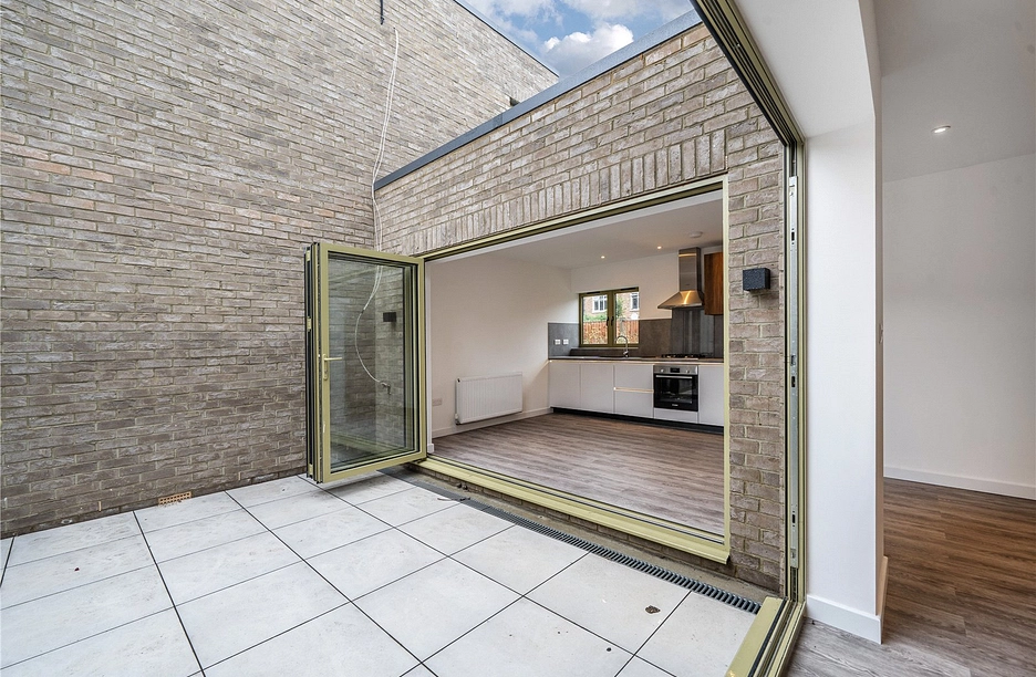 2 bedroom house for sale - Brook Mews, London, N13