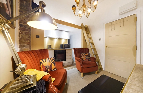 3 bedroom apartment for sale - St. Peter's Street, London, N1 - Property View 3