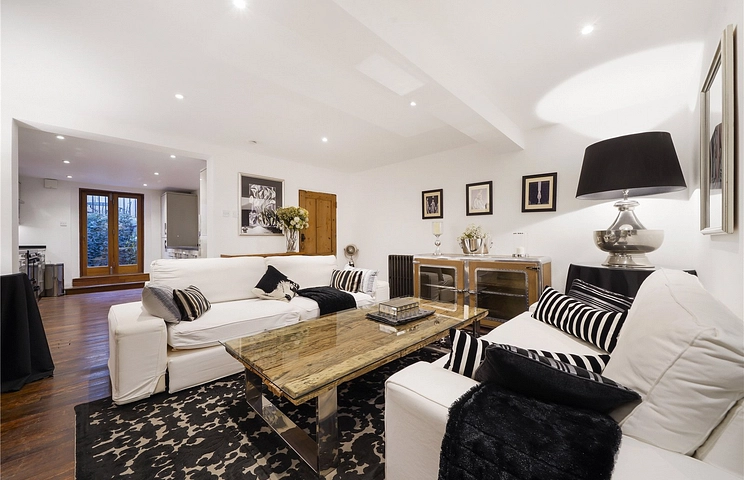 3 bedroom apartment for sale - St. Peter's Street, London, N1 - Property View 1
