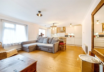 2 bedroom apartment for sale - Avondale Court, Hilldrop Crescent, N7, London, N7 - Property View 1