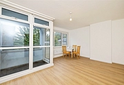 3 bedroom apartment to rent - Battersea Park Road, London, SW8 - Property View 3