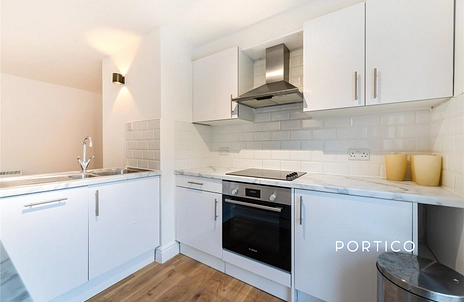 2 bedroom apartment to rent - Hanover Place, London, E3