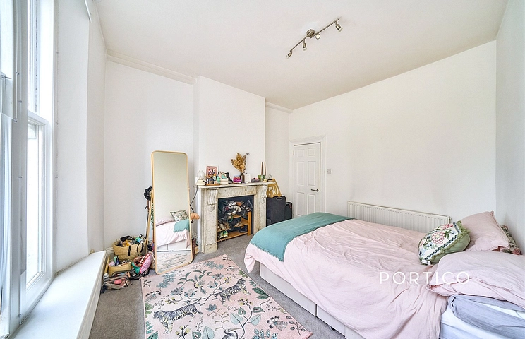 1 bedroom apartment to rent - The Pavement, London, SW4 - Property View 1