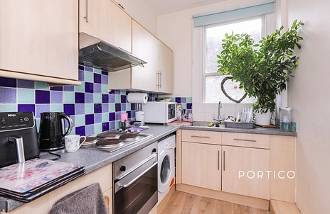 1 bedroom apartment to rent - Westcroft Square, London, W6 - Property View 3