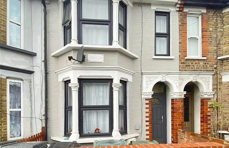 1 bedroom studio to rent - Fulbourne Road, London, E17 - Property View 1