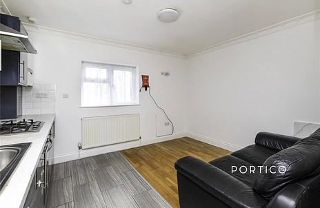 2 bedroom apartment to rent - Roman Road, London, E3 - Property View 3