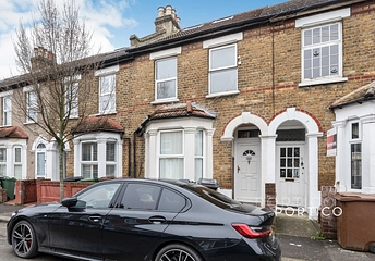 4 bedroom house to rent - Goldsmith Road, London, E17 - Property View 1