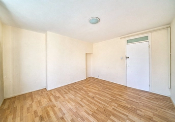 2 bedroom apartment to rent - Meadow Road, London, SW8 - Property View 1