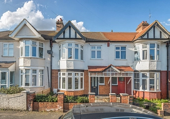 3 bedroom house for sale - Carnarvon Road, London, E10 - Property View 1