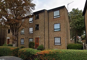 1 bedroom apartment to rent - Pembroke Road, London, E17 - Property View 1