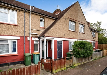 3 bedroom maisonette to rent - Skipsey Avenue, London, E6 - Property View 1