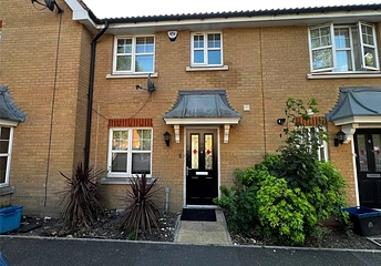 3 bedroom house to rent - Piper Way, Ilford, IG1 - Property View 1