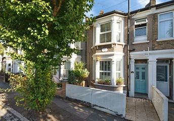 3 bedroom property to rent - Lily Road, London, E17 - Property View 1