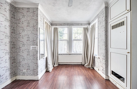 1 bedroom apartment for sale - The Drive, Ilford, IG1