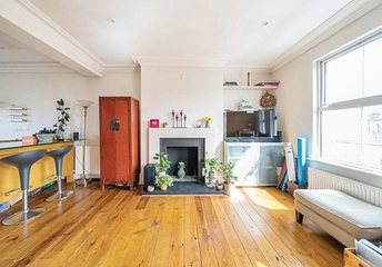 3 bedroom apartment for sale - Wendell Road, London, W12 - Property View 1