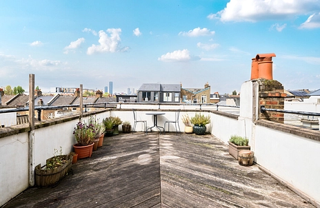 3 bedroom apartment for sale - Wendell Road, London, W12