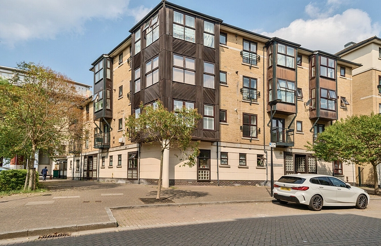 2 bedroom apartment for sale - Portsmouth Mews, London, E16 - Property View 1