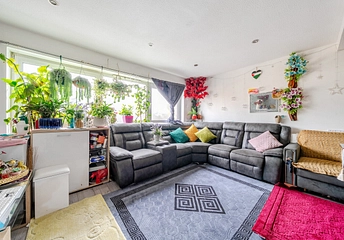 2 bedroom apartment for sale - Grantham Road, London, E12 - Property View 1