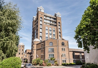 1 bedroom apartment for sale - Coral Row, London, SW11 - Property View 1