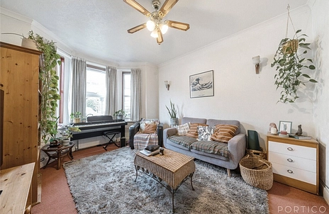 2 bedroom apartment for sale - Radbourne Road, London, SW12