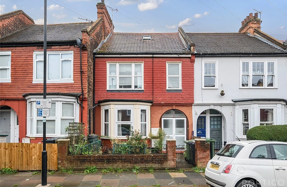 2 bedroom apartment for sale - Radbourne Road, London, SW12