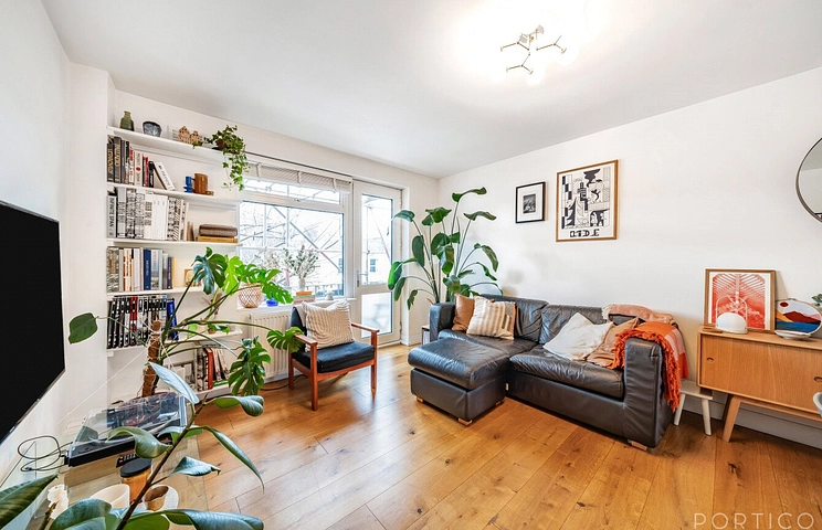 2 bedroom apartment for sale - Battersea High Street, London, SW11
