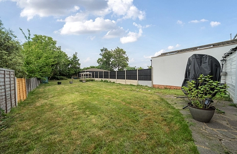 3 bedroom house for sale - Benton Road, Ilford, IG1