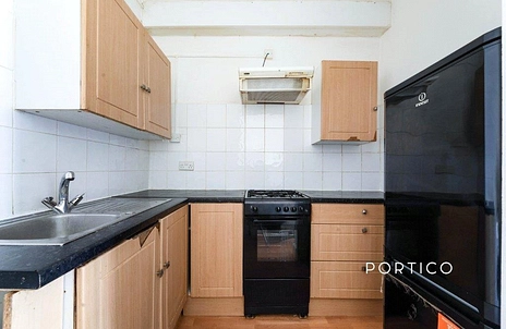 1 bedroom maisonette for sale - Woodlands Road, London, IG1 - Property View 3
