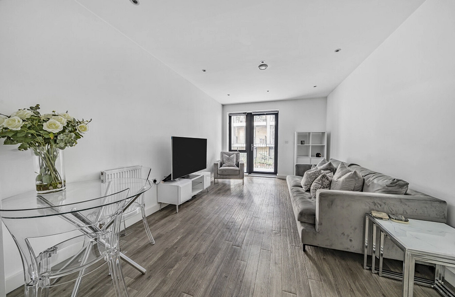 1 bedroom apartment for sale - Roden Street, Ilford, IG1