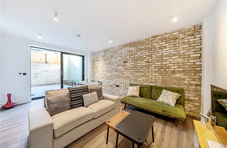2 bedroom apartment for sale - Michigan Avenue, London, E12