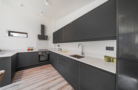 2 bedroom apartment for sale - Michigan Avenue, London, E12