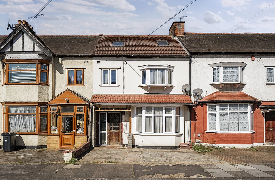 5 bedroom house for sale - Quebec Road, Ilford, Essex, IG2