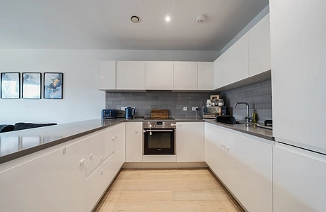 2 bedroom apartment for sale - Regalia Close, London, E16