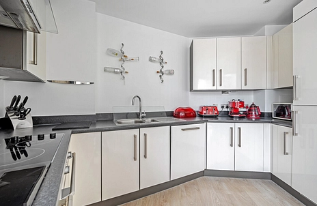 2 bedroom apartment for sale - Rick Roberts Way, London, E15